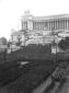 La folla in piazza Venezia e sul Vittoriano