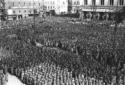 Soldati e milizia in piazza Venezia