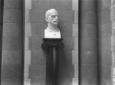 Il busto di S. M. Vittorio Emanuele, opera di Silv ...