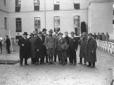 Foto di gruppo di alcuni partecipanti alla manifes ...