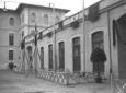 Scorcio del cortile transennato del Centro Sportiv ...