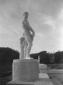 Una delle statue che ornano lo Stadio dei Marmi. T ...
