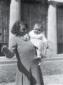 Rachele Mussolini posa con la neonata An ...