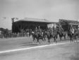 Vittorio Emanuele III e autorit militari a cavall ...