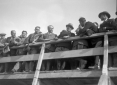 Mussolini e Acerbo sul palco con autorit in occas ...