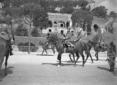 Vittorio Emanuele III a cavallo durante la celebra ...