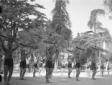 Gli allievi della Scuola Militare di Roma eseguono ...