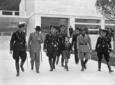Himmler ed alcuni ufficiali delle SS, ac ...