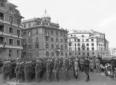 Militi sono schierati nell'attuale largo Tenente B ...