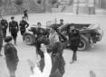 Mussolini arriva con un'Alfa Romeo al Sanatorio de ...
