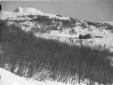 Ampia inquadratura della vallata e della montagna  ...