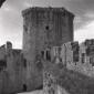 torre medioevale, mura di cinta, campo lunghissimo