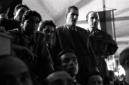 Un gruppo di operai di Cinecitt� durante il discor ...