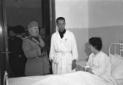 Mussolini visita l'Ospedale Civile di Sa ...