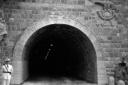 Un tunnel lungo la strada della Verruca