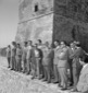 Gruppo di personalit politiche, al cui centro si  ...