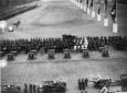 Le truppe schierate al Circo Massimo; due autovett ...