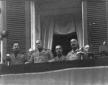 Mussolini al balcone del palazzo del Gov ...