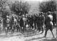 Mussolini accompagnato da Teruzzi, Starace passa i ...