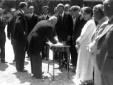 Sotto lo sguardo di Gerich e di altre personalit�, ...