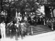 Mussolini, sul palco d'onore della Caserma Pastren ...