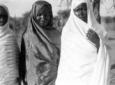 Tre donne velate in Eritrea