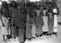 Un gruppo di donne e bambine eritree