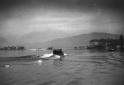 Motoscafo in navigazione verso l'isola Bella