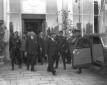 Mussolini esce dal Grand Hotel Des Iles Borromees  ...