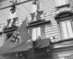 Ribbentrop affacciato ad un balcone del Grande Alb ...