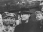Mussolini accompagnato da ufficiali SS e ...