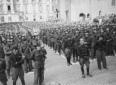 Truppe schierate in occasione delle celebrazioni p ...