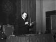 Intervento di una personalit� politica (forse il s ...