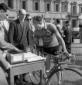 Il ciclista Maggini firma l'iscrizione a ...
