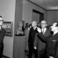 Antonio Baldini visita la mostra con Gronchi e Bel ...