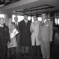 John Charles in posa con Franco Pesci ed altri dir ...