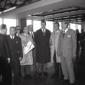John Charles in posa con Franco Pesci ed altri dir ...