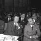 Alfredo Covelli seduto in prima fila con altri pol ...