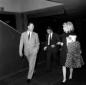 Catherine Deneuve a Fiumicino accolta da due uomin ...