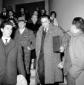 L'arrivo di Fellini alla consegna del Chaplin d'or ...