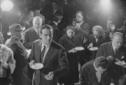 Gassman, Tupini ed altri durante il rinfresco per  ...