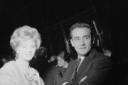 Gassman e Sylva Koscina durante il rinfresco