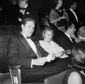 Amedeo Nazzari e Irene Genna seduti in platea