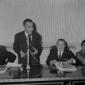 Italo Gemini ascolta l'intervento di Goffredo Lomb ...