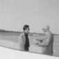 Jacques Charrier e l'ing. Luzzato conversano vicin ...
