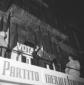 Malagodi tiene comizio dal palco; con lui Bozzi ed ...