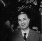 Aldo Moro colto in occasione di una riunione; pian ...