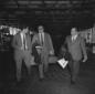 Francesco Rosi, al centro, con Guido Alberti, sull ...