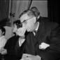 Jean-Paul Sartre ad una sua conferenza stampa - pi ...