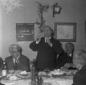 Giuseppe Longo seduto ad una tavola con altre pers ...